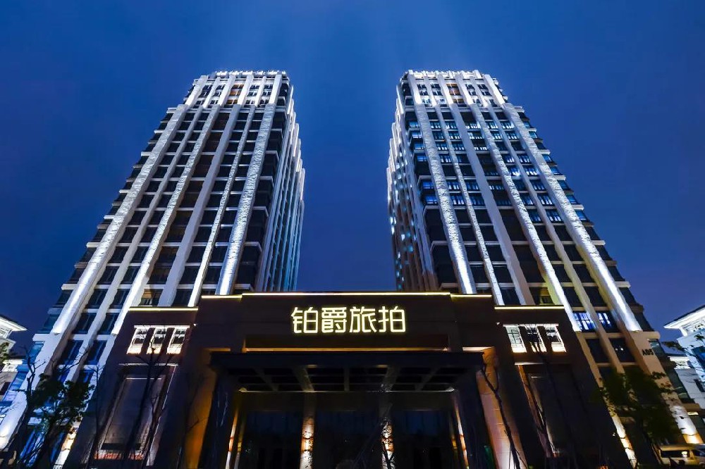 通過解鎖朋友圈投放新鏈路，快速實(shí)現(xiàn)了粉絲注冊(cè)率提升了10%，注冊(cè)成本降低了30%。