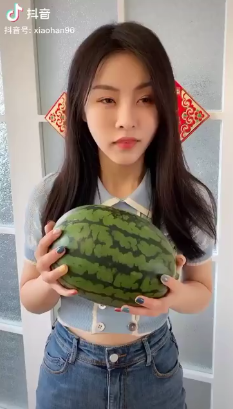 優(yōu)秀素材